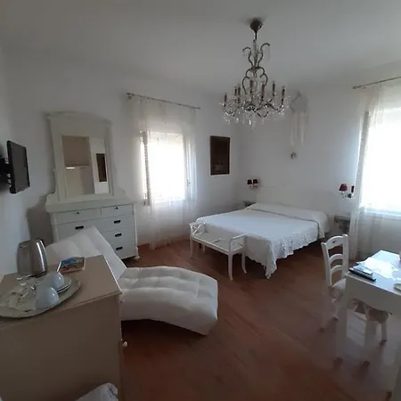 Casa Chic